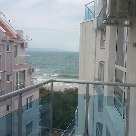 Kraybrezhna Apartment Pomorie Eksteriør billede
