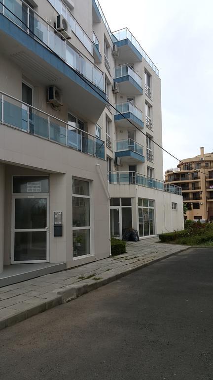 Kraybrezhna Apartment Pomorie Eksteriør billede