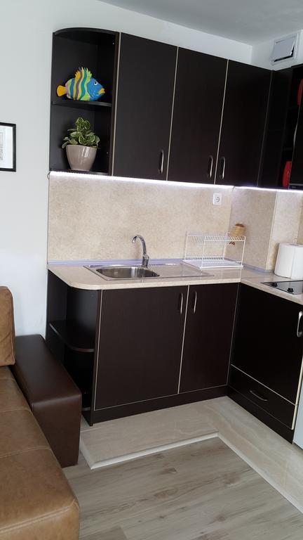 Kraybrezhna Apartment Pomorie Eksteriør billede